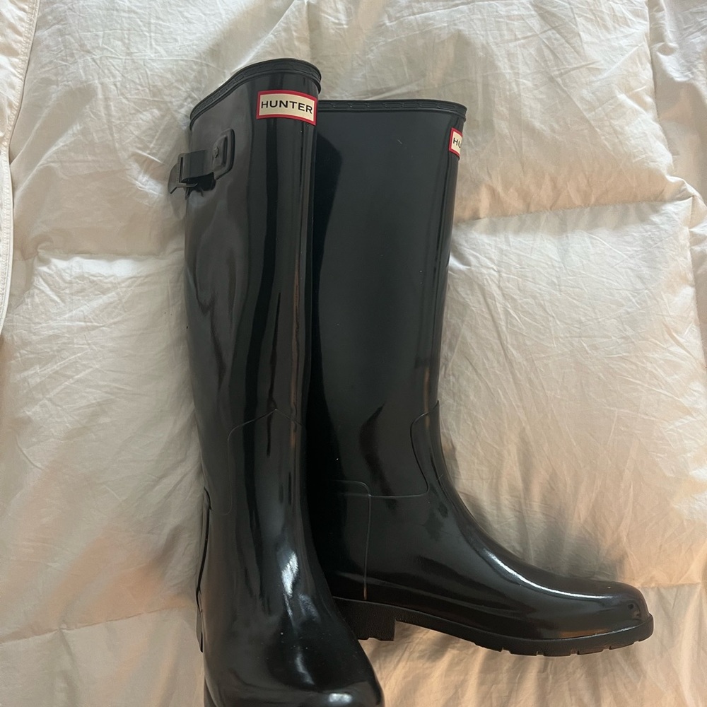Hunter Black Winter Rain Boots with Glossy Finish